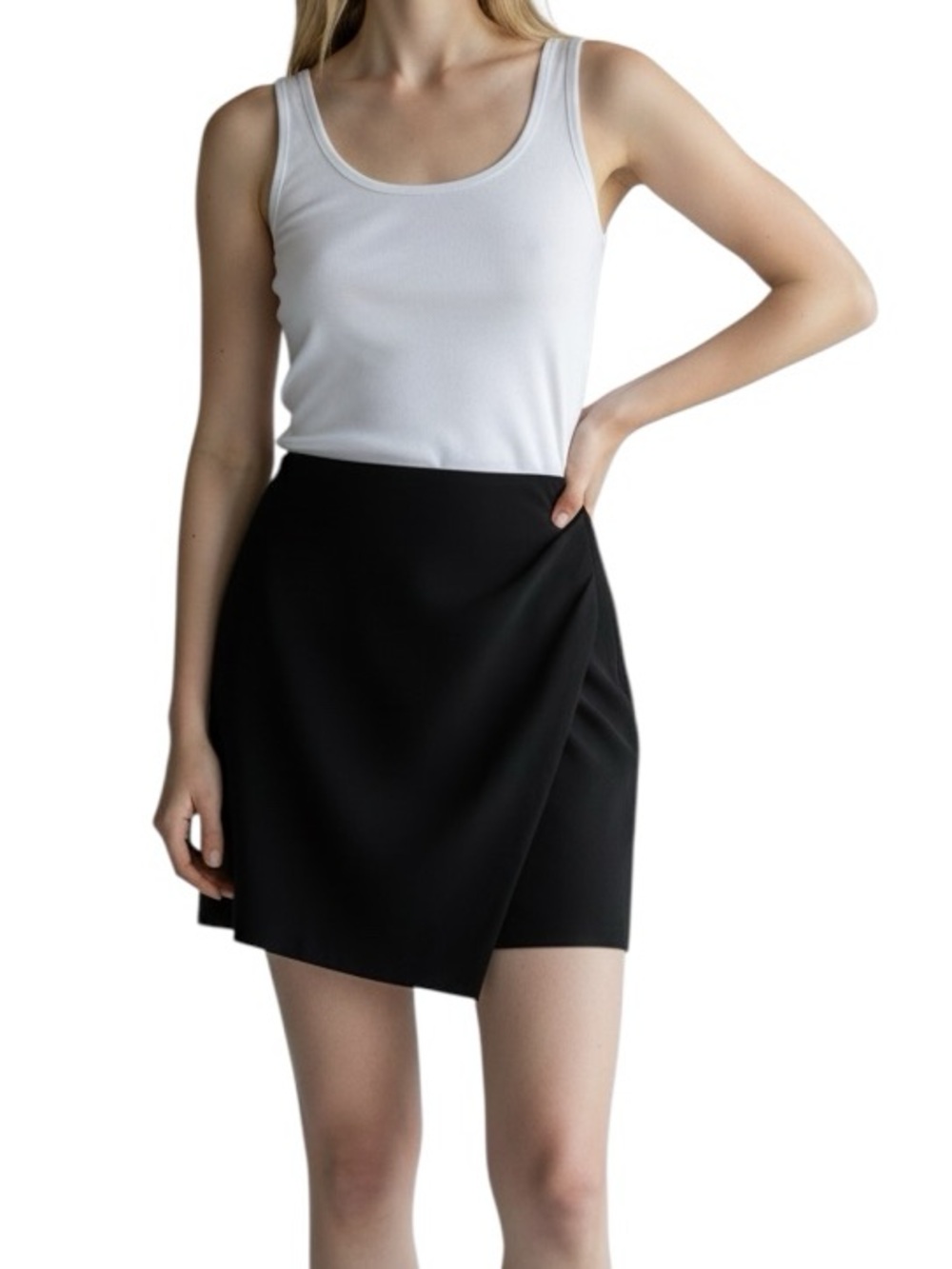 Wilfred wrap a-line crepe mini skirt in black size 4 excellent condition